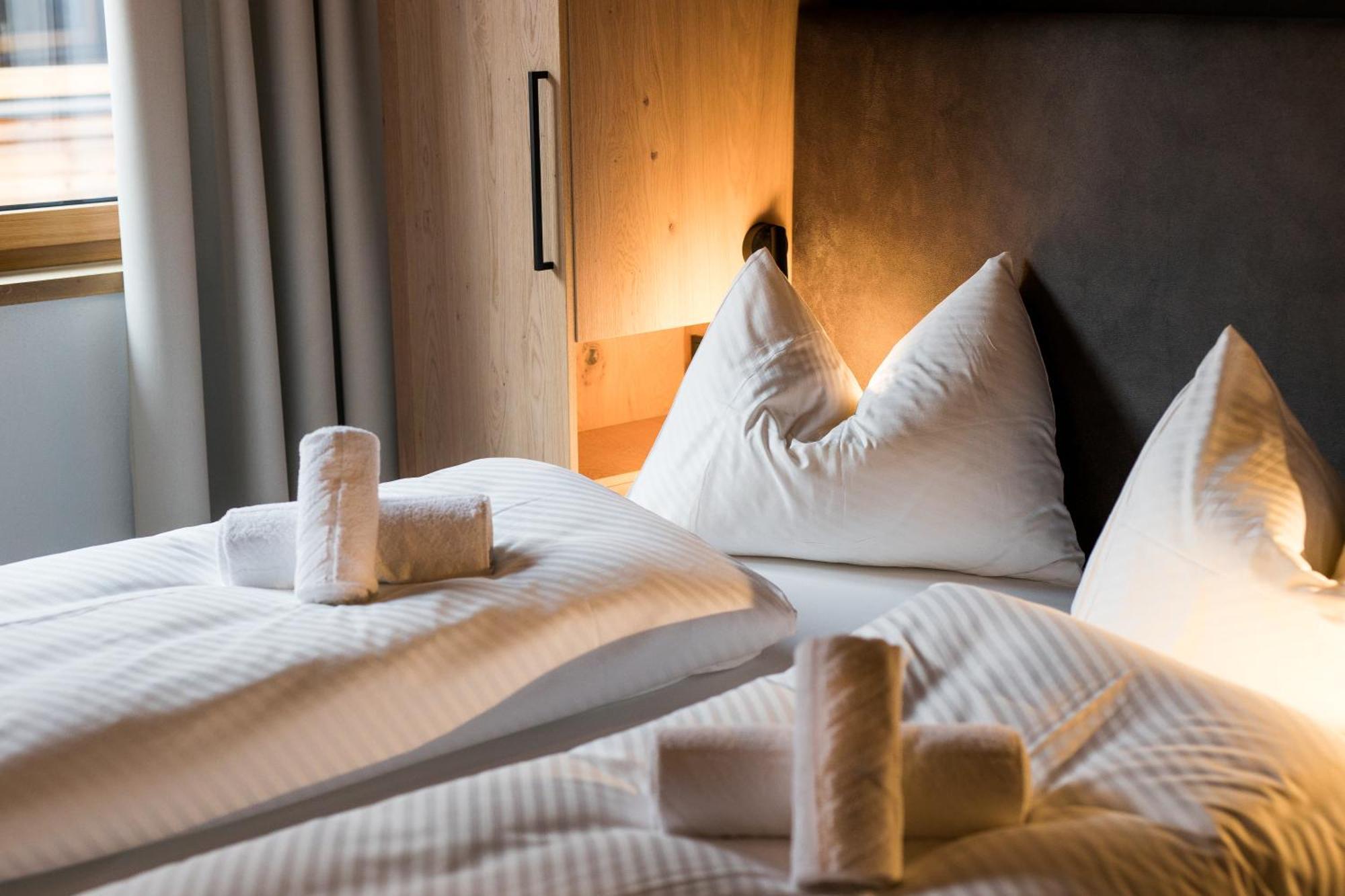 Wildkogel Resorts - Das Neukirchen Neukirchen am Großvenediger Habitación foto